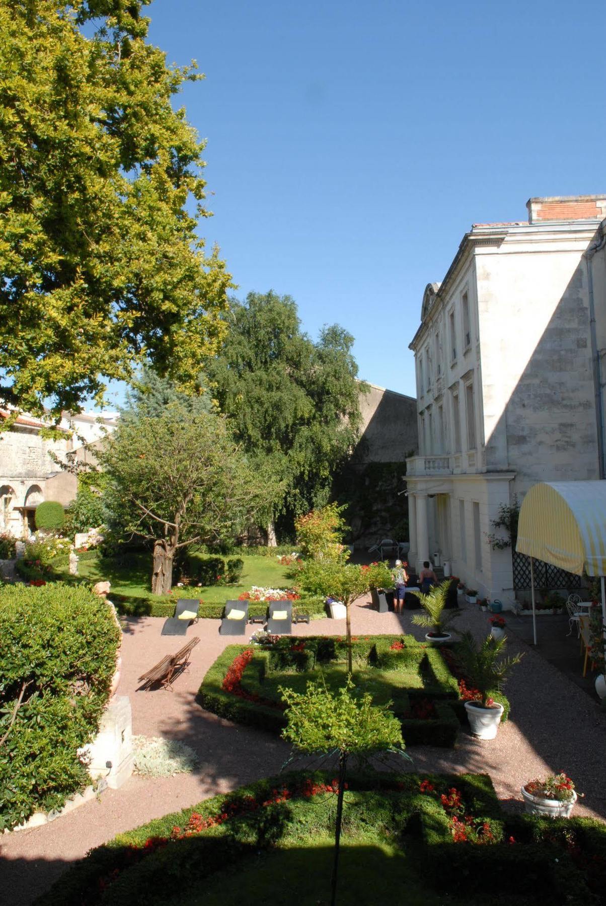 Le Champlain Hotell La Rochelle  Eksteriør bilde