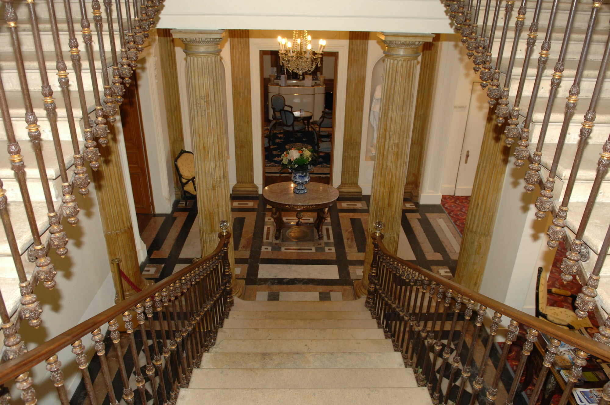 Le Champlain Hotell La Rochelle  Eksteriør bilde